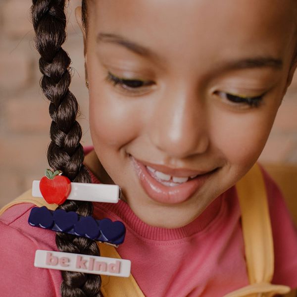 Apple Be Kind Hearts Navy Hair Clips -BTS