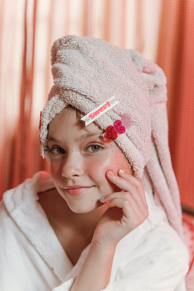 Hearts Glitter Pearlized Red Shades Hair Clips -VAL