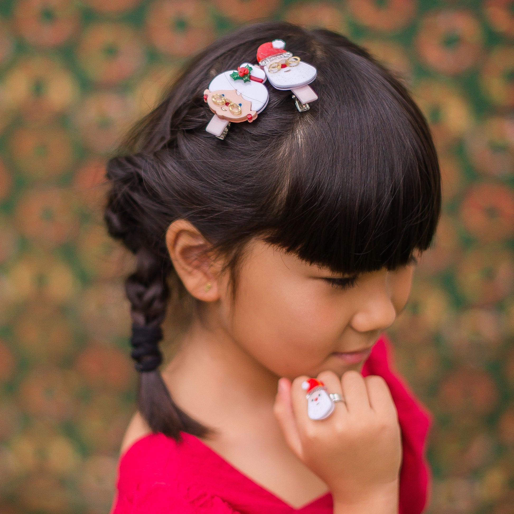 HOL25 -Santa Claus + Mrs. Claus Alligator Clip
