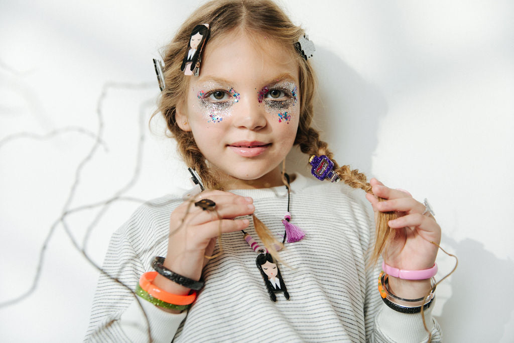Doll Braids Black & Hand Alligator Clips