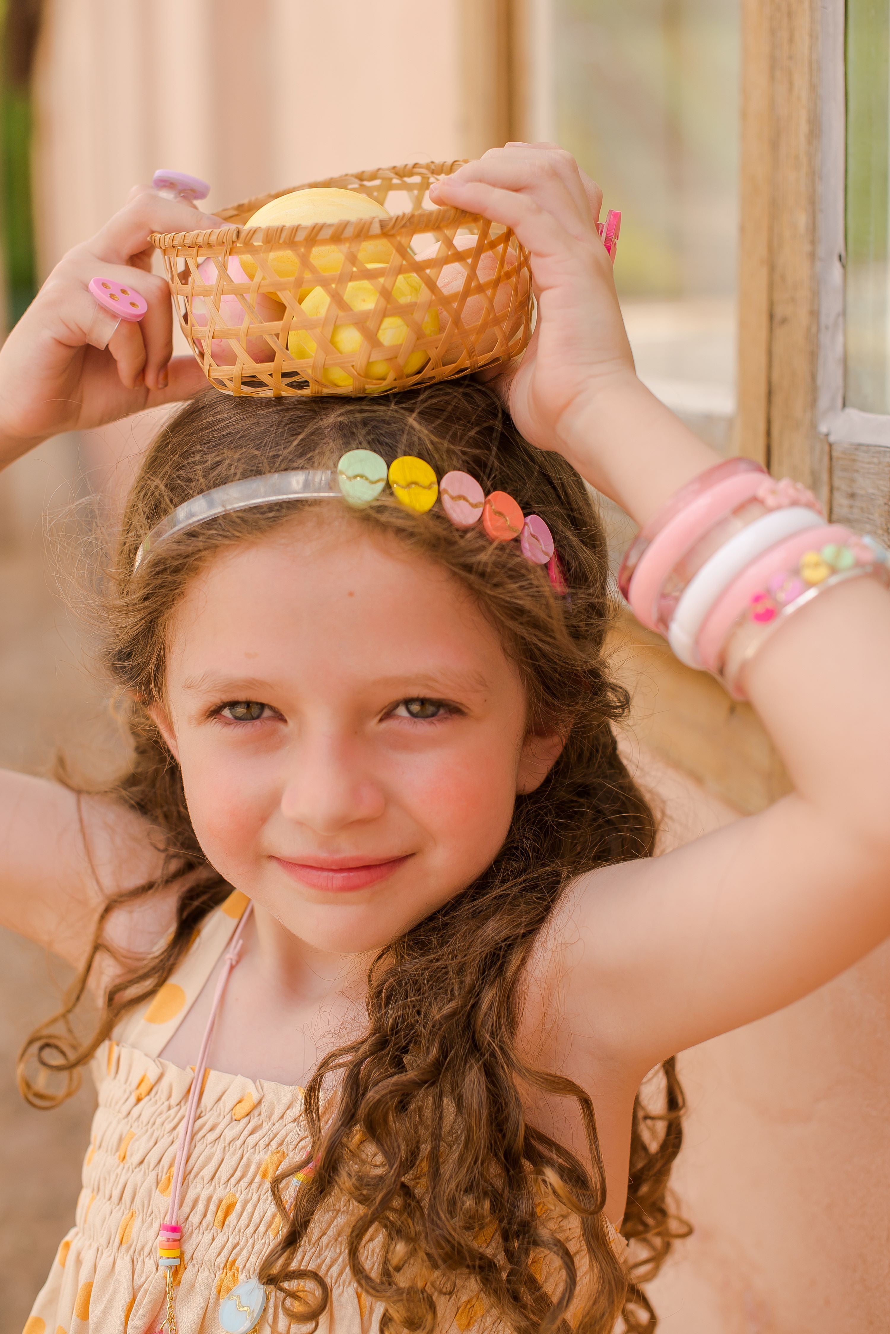 Lilies and roses hair accessories deals