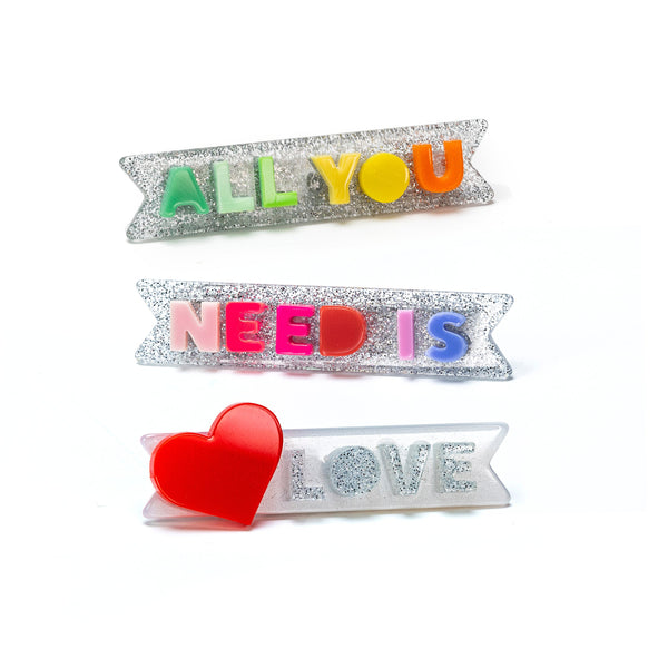 SUM23 - All You Need Is Love Alligator Clip