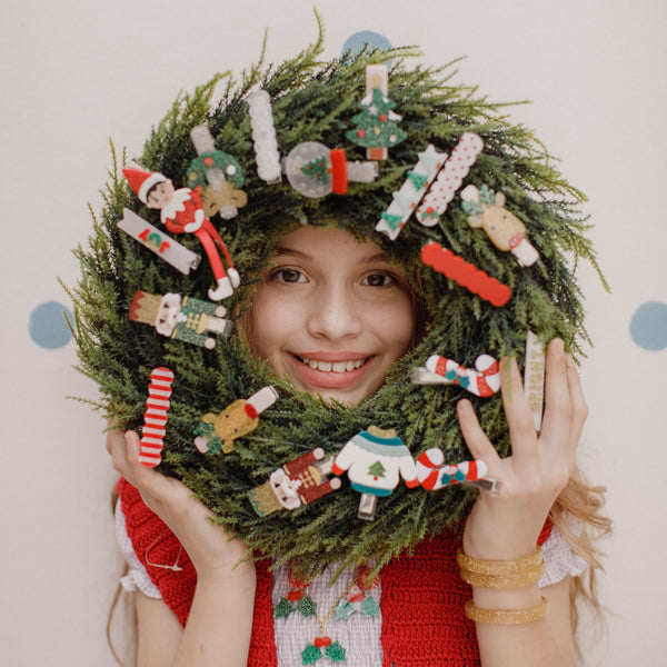 HOL-Christmas Wreath & Snow Globe Alligator Clips
